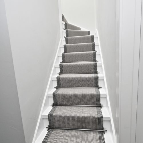 flatweave-stair-runner-london-off-the-loom-felton-border-seal-grey-3