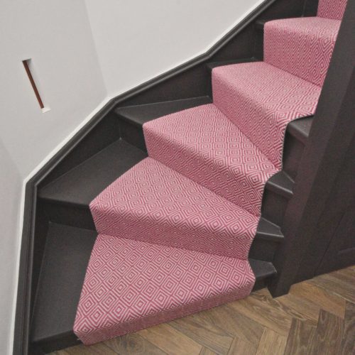 stair-runner-london-off-the-loom-rothbury-pink-bloom-bowloom-4